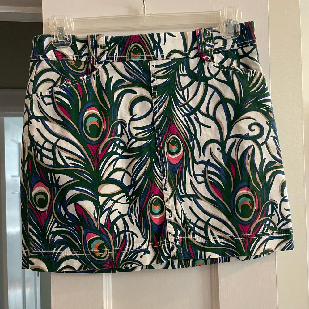 Lilly Pulitzer brand peacock print size six (6) skirt